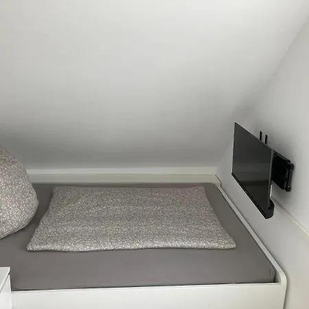 Апартаменты Helle Haus 29a, 2. Obergeschoss Deensen