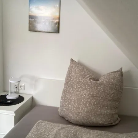 Helle Haus 29a, 2. Obergeschoss Deensen