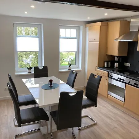 Helle Haus 29a, 2. Obergeschoss 아파트 *