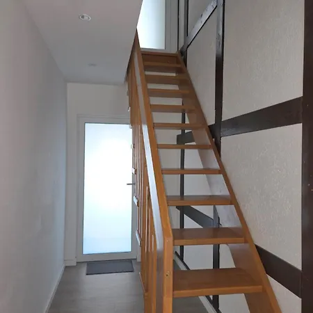 Helle Haus 29a, 2. Obergeschoss 아파트 *